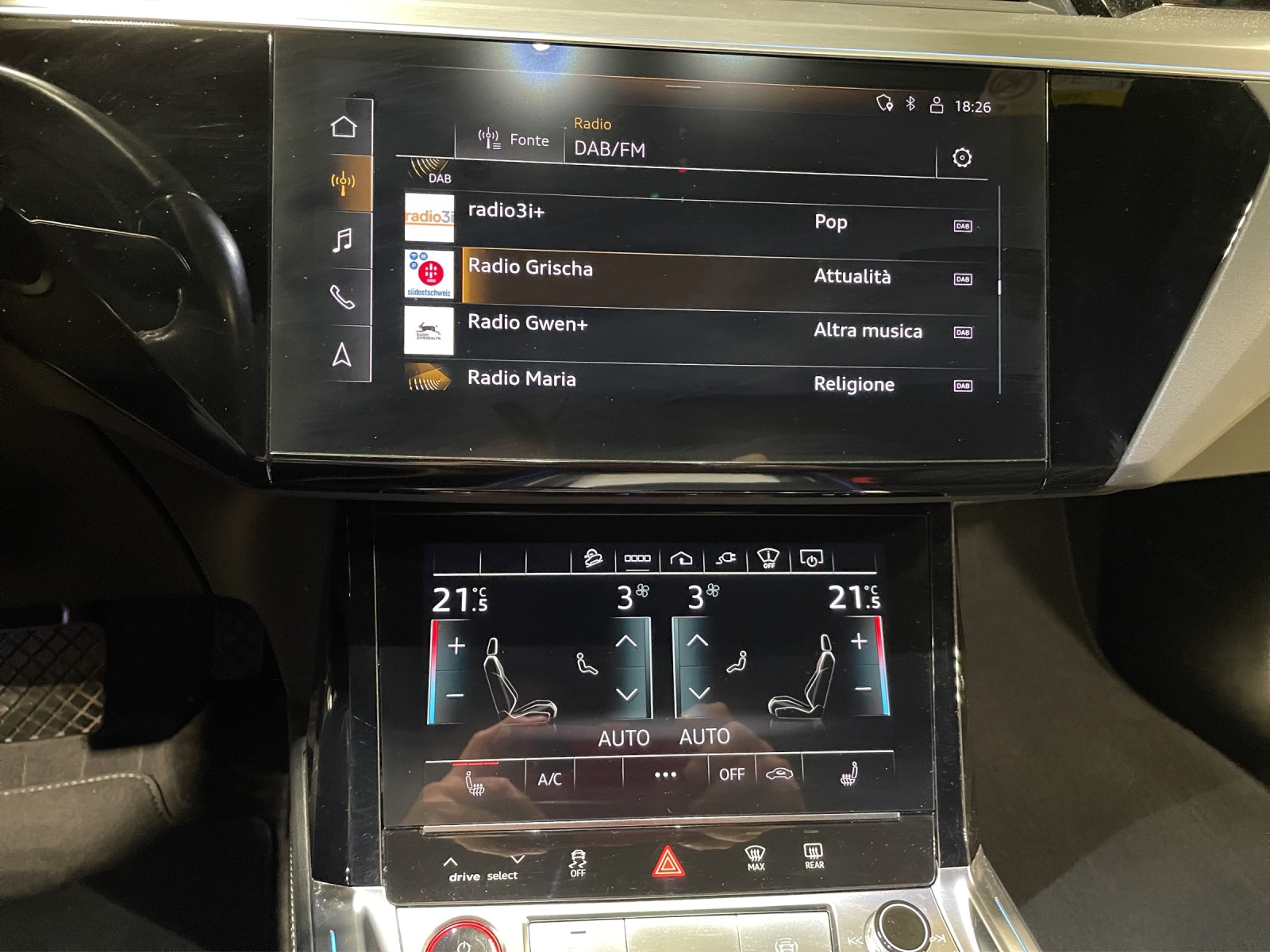 AUDI e-tron S quattro-image-11