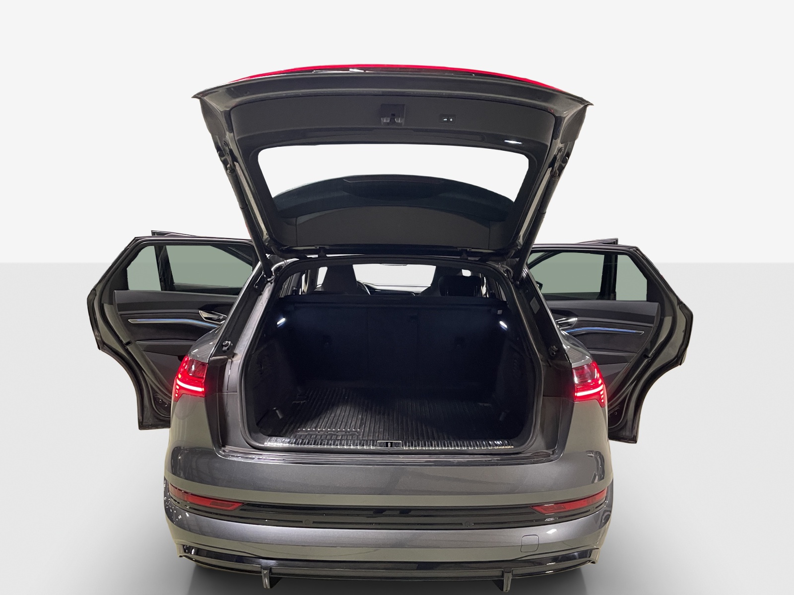 AUDI e-tron S quattro-image-13
