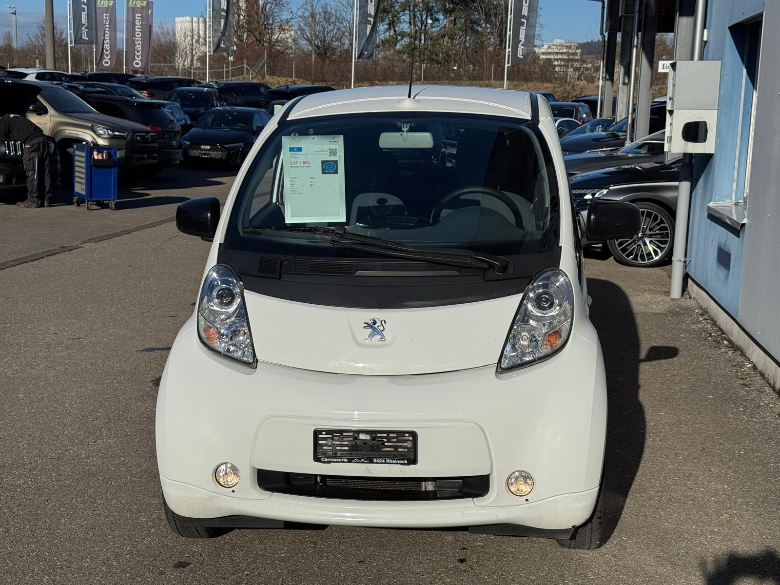 PEUGEOT iON Active-image-1