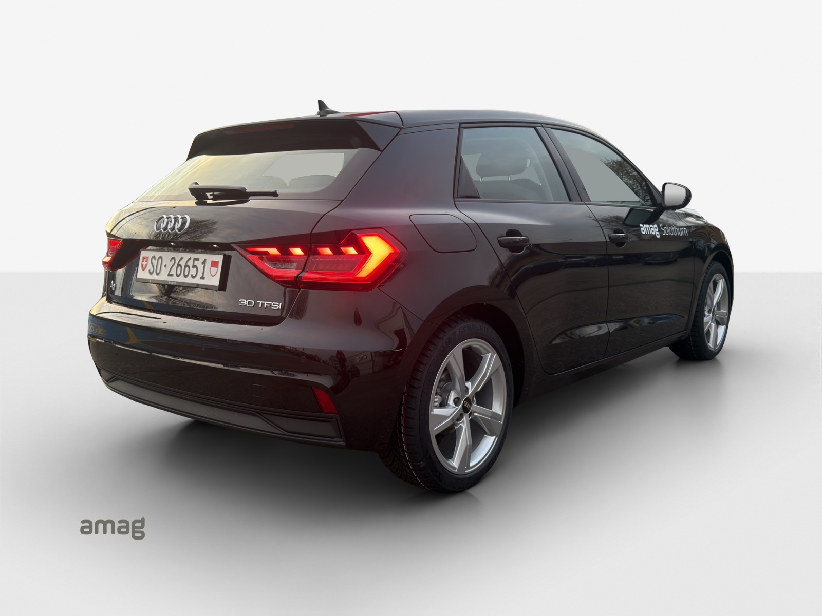AUDI A1 Sportback 30 TFSI Attraction S-tronic-image-4