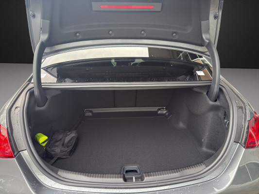 MERCEDES-BENZ C 220 d 4 Matic-image-10