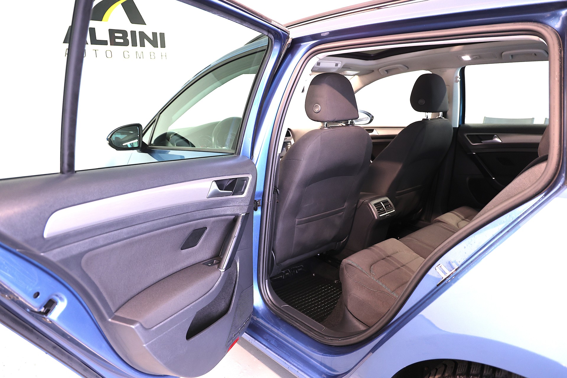 VW Golf Variant 1.4 TSI Comfortline frisch ab MFK-image-15