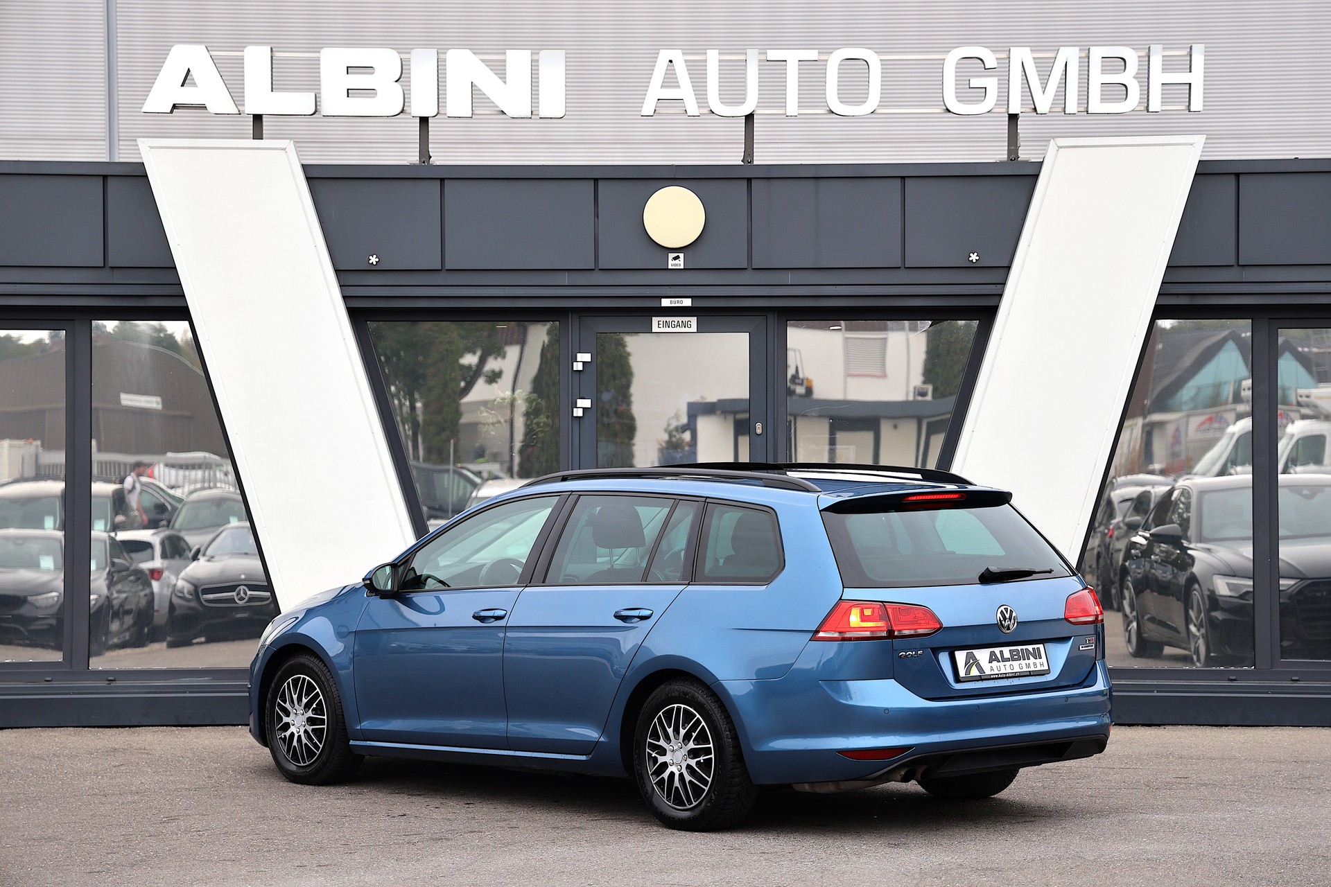 VW Golf Variant 1.4 TSI Comfortline frisch ab MFK-image-3
