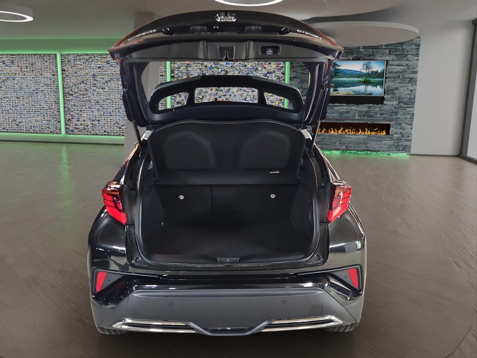 TOYOTA C-HR 2.0 VVTi HSD Move-image-20