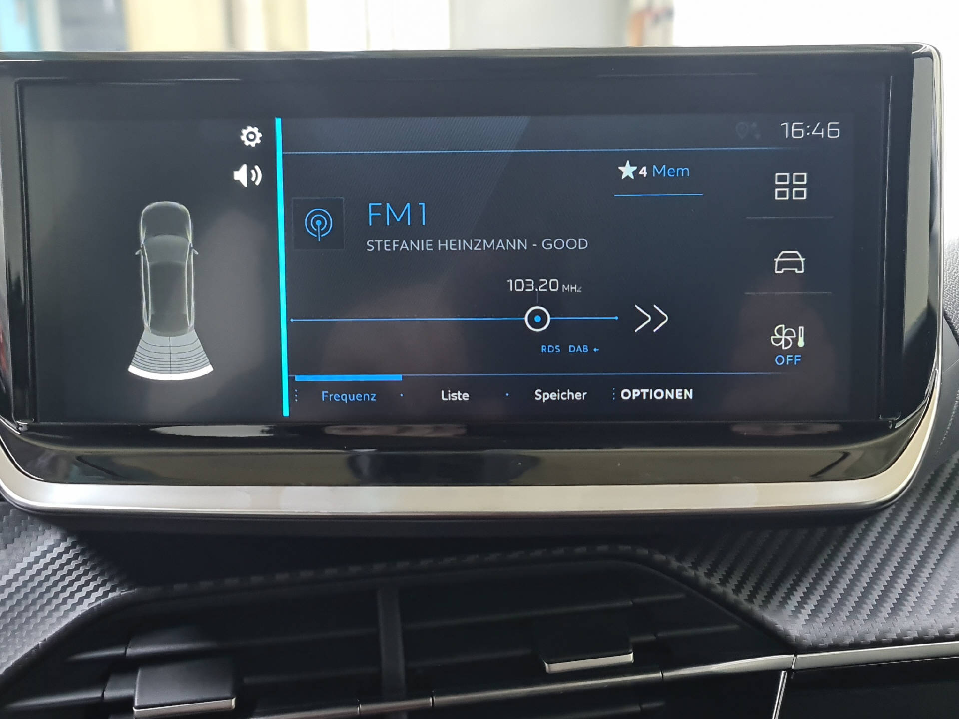 PEUGEOT 208 1.2 Hybrid 110 Style-image-14