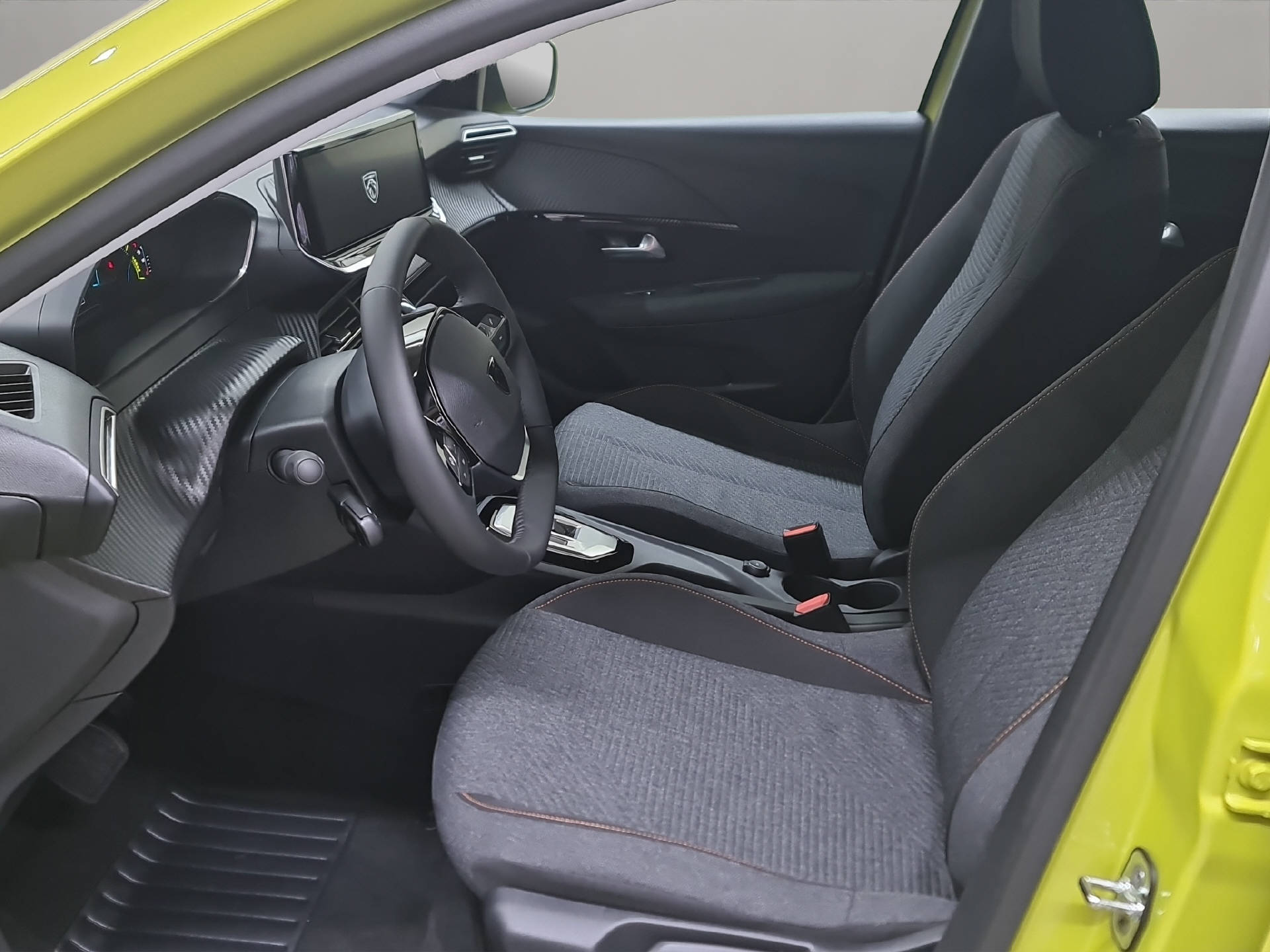 PEUGEOT 208 1.2 Hybrid 110 Style-image-5