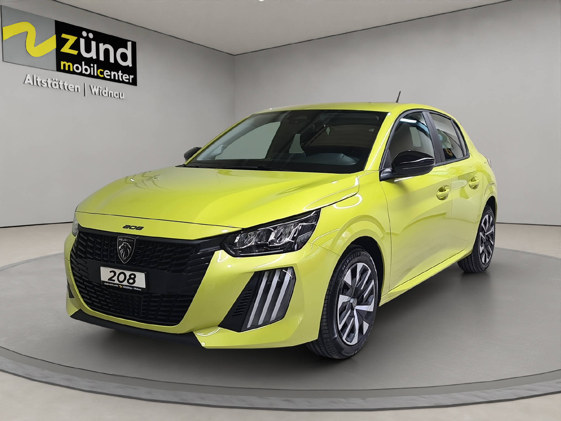 PEUGEOT 208 1.2 Hybrid 110 Style-image-0
