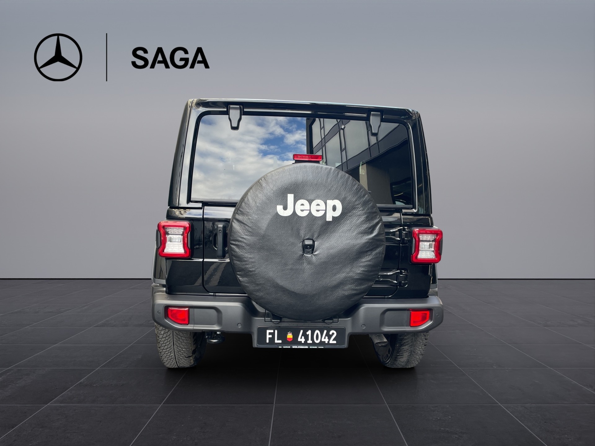 JEEP Wrangler 2.0 Sahara Automatic-image-4
