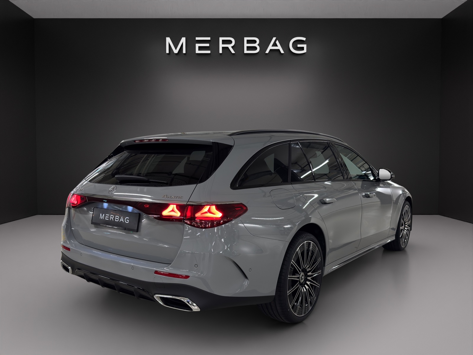 MERCEDES-BENZ E 450 d T 4Matic 9G-Tronic-image-6