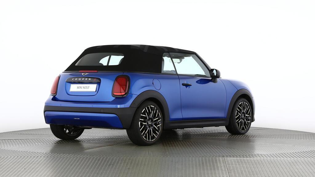 MINI Cooper S Cabrio-image-4