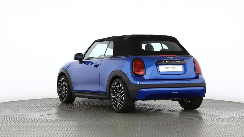 MINI Cooper S Cabrio-image-3