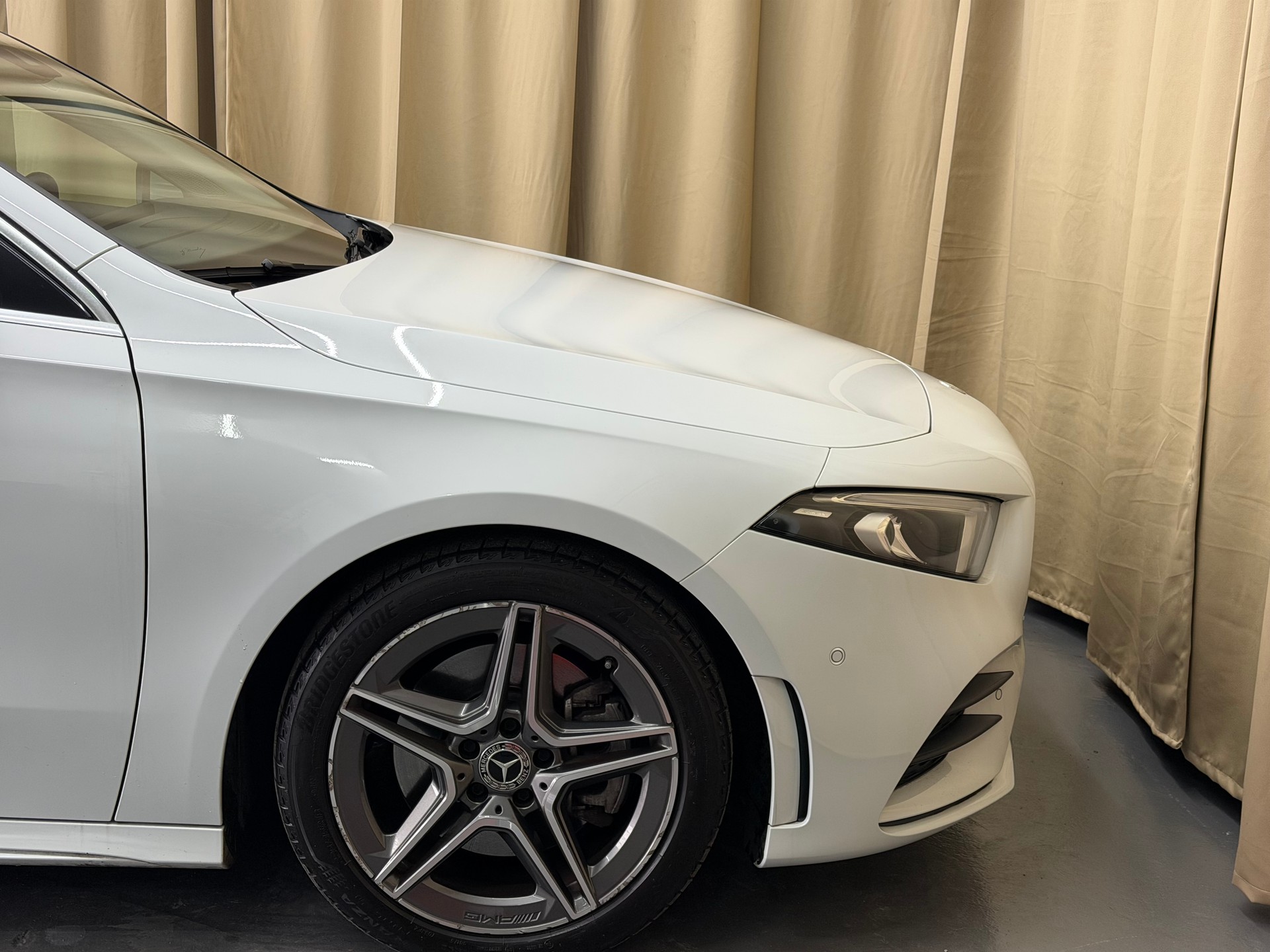 MERCEDES-BENZ A 250 AMG Line 7G-DCT-image-5