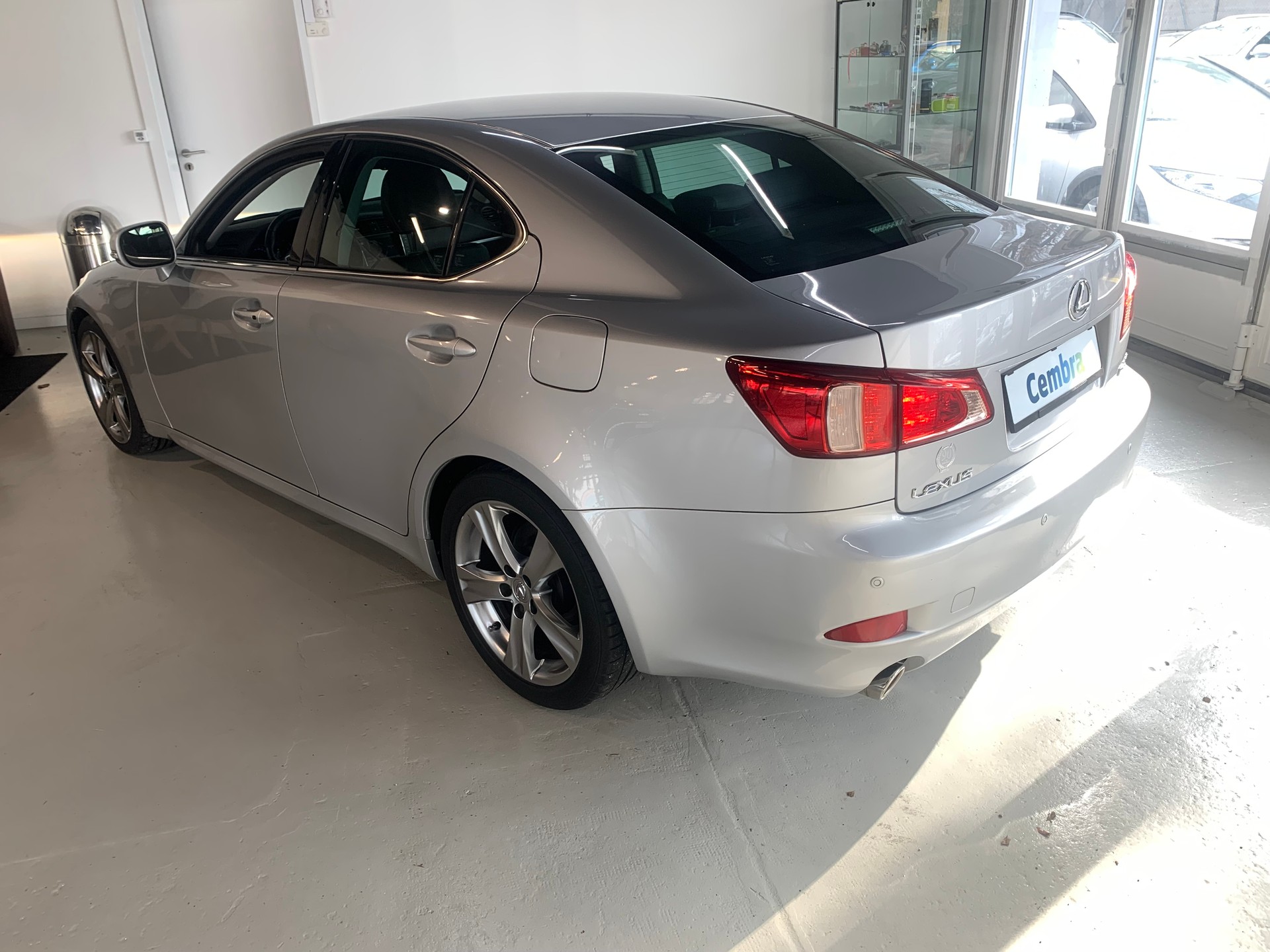 LEXUS IS 250 Executive Automatic-image-6