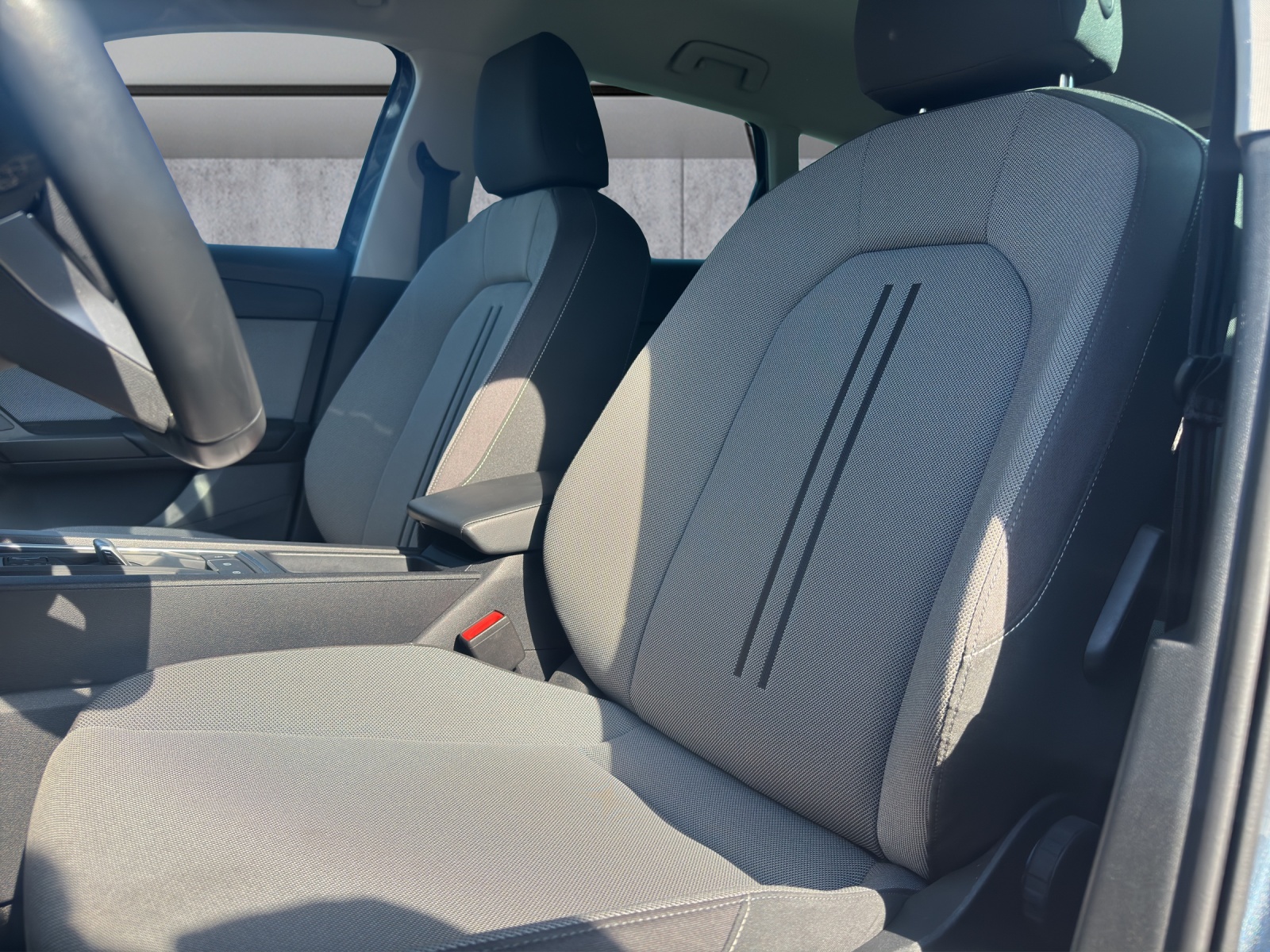 SEAT Leon ST 1.5 eTSI mHEV DSG Style-image-5
