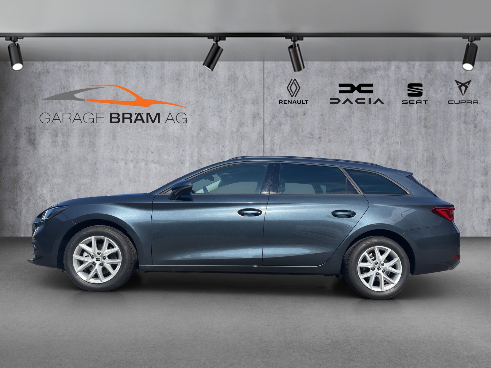 SEAT Leon ST 1.5 eTSI mHEV DSG Style-image-2