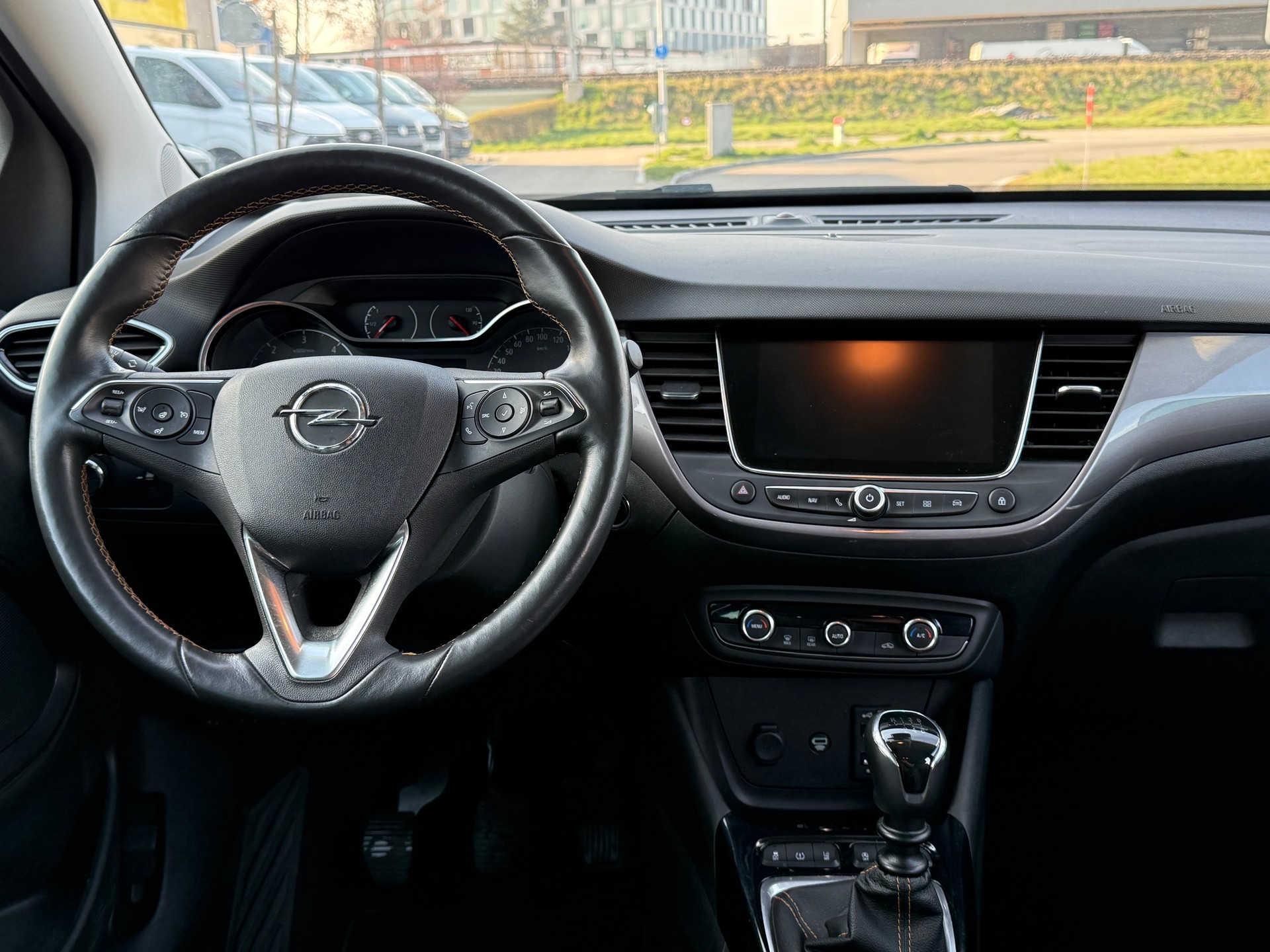 OPEL Crossland X 1.6 CDTi Ultimate-image-13