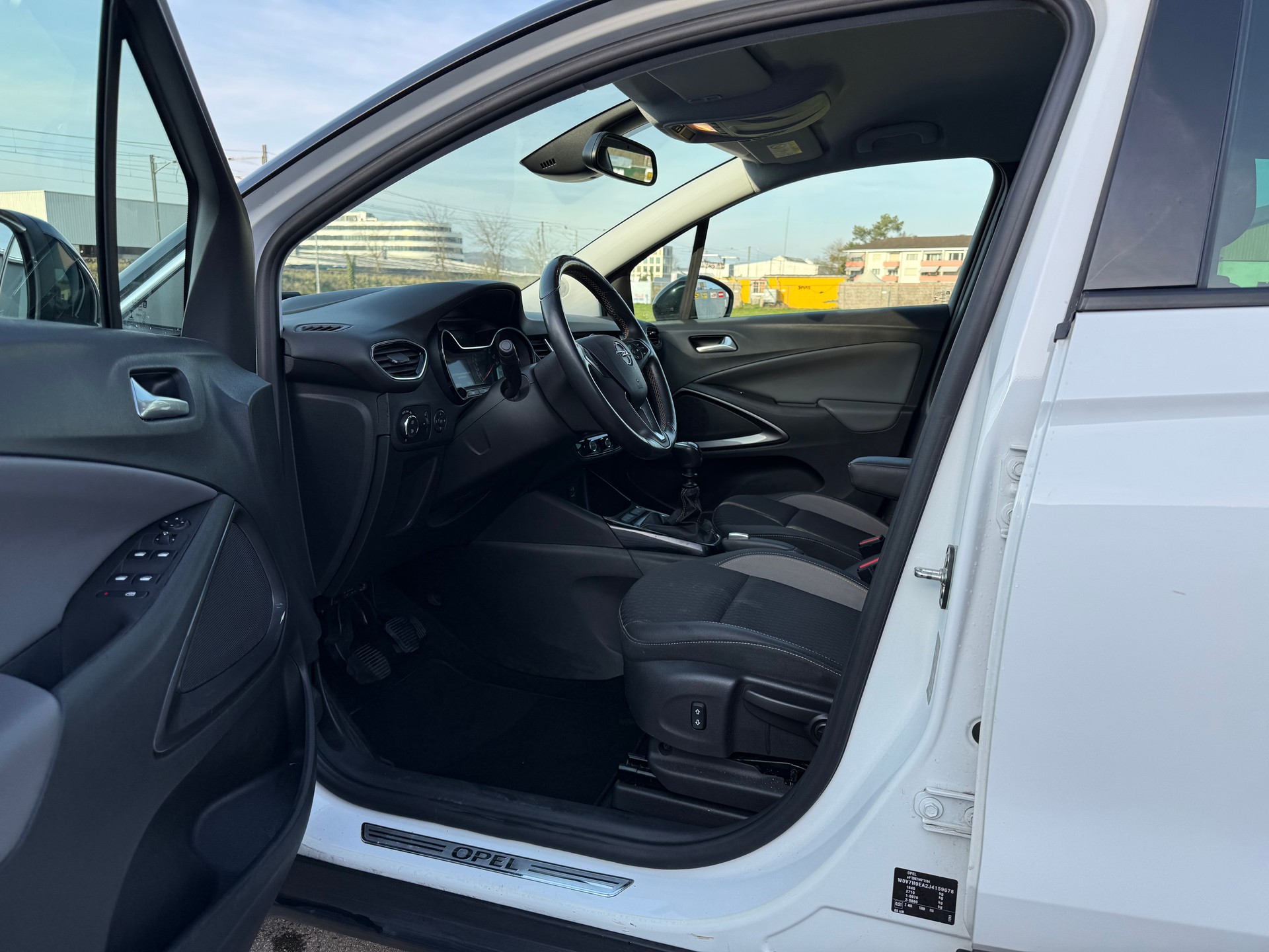 OPEL Crossland X 1.6 CDTi Ultimate-image-14