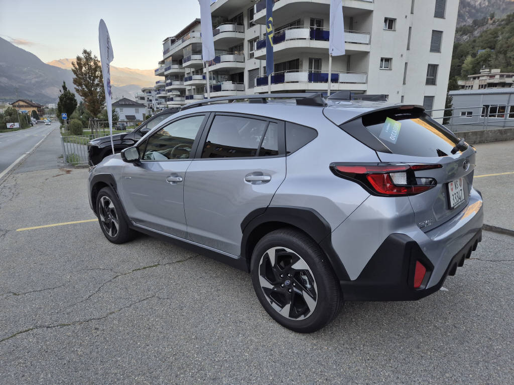 SUBARU Crosstrek 2.0i e-Boxer Swiss Plus-showroom-element-1