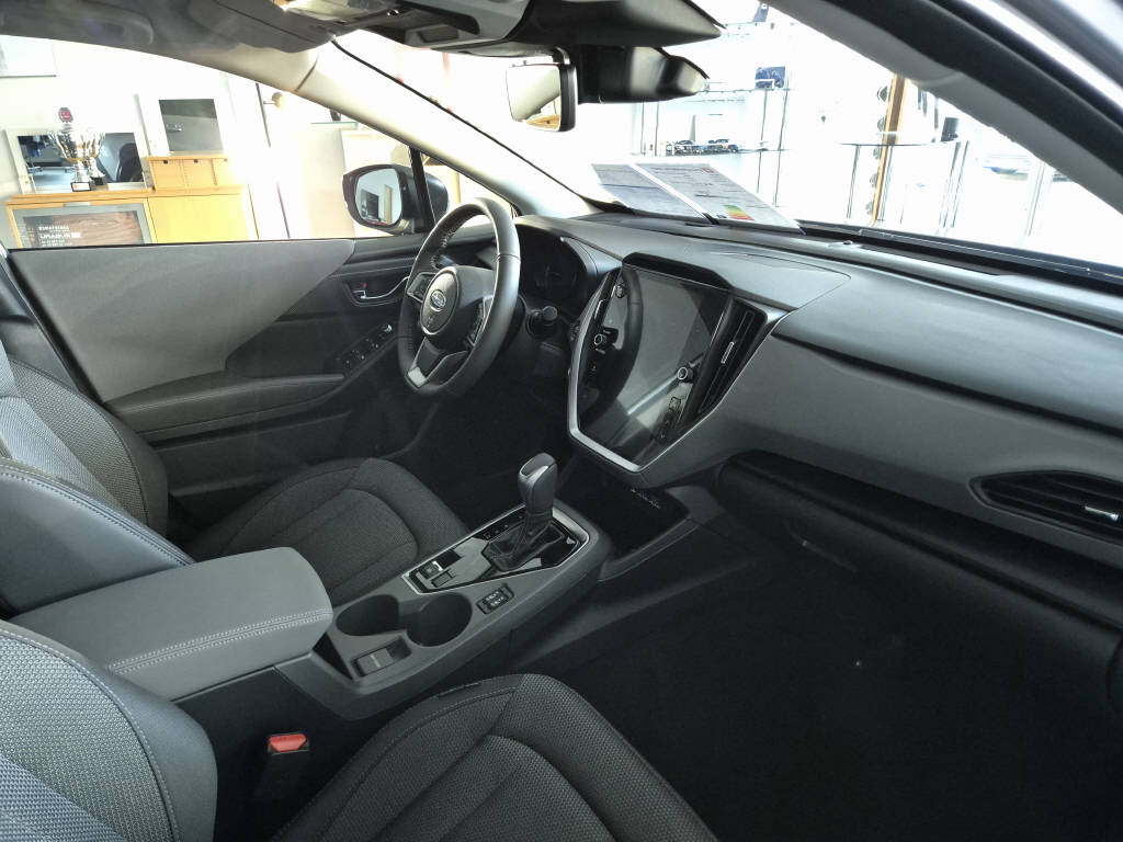 SUBARU Crosstrek 2.0i e-Boxer Swiss Plus-image-6