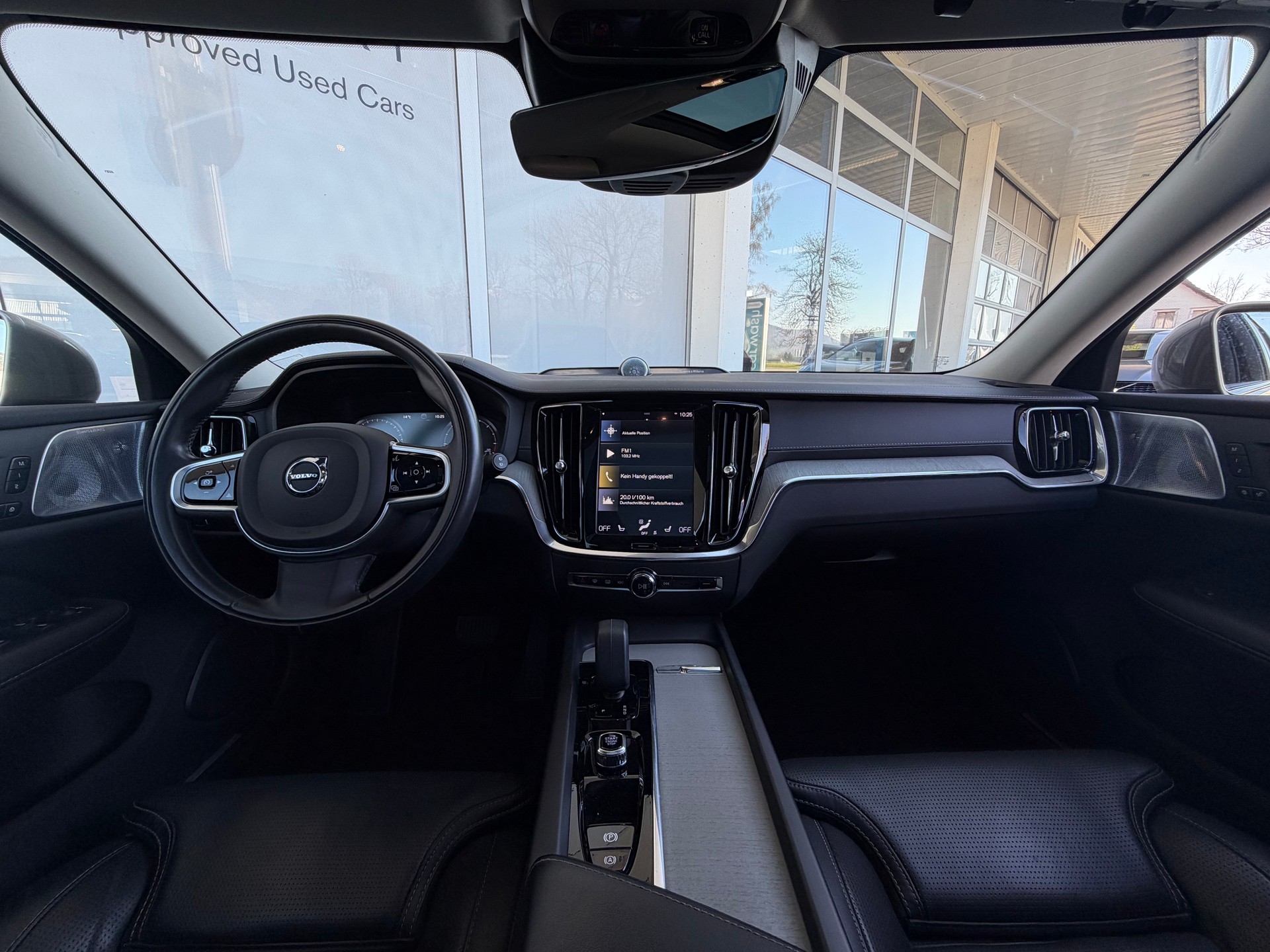 VOLVO V60 Cross Country B4 Diesel Mild Hybrid AWD Geartronic-image-7