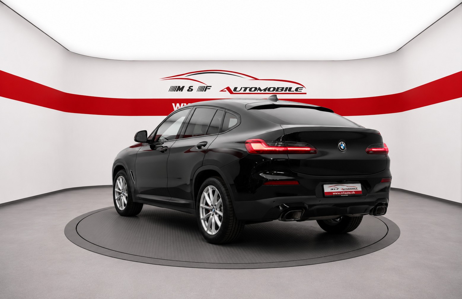 BMW X4 20d xDrive CH FAHRZEUG-image-3