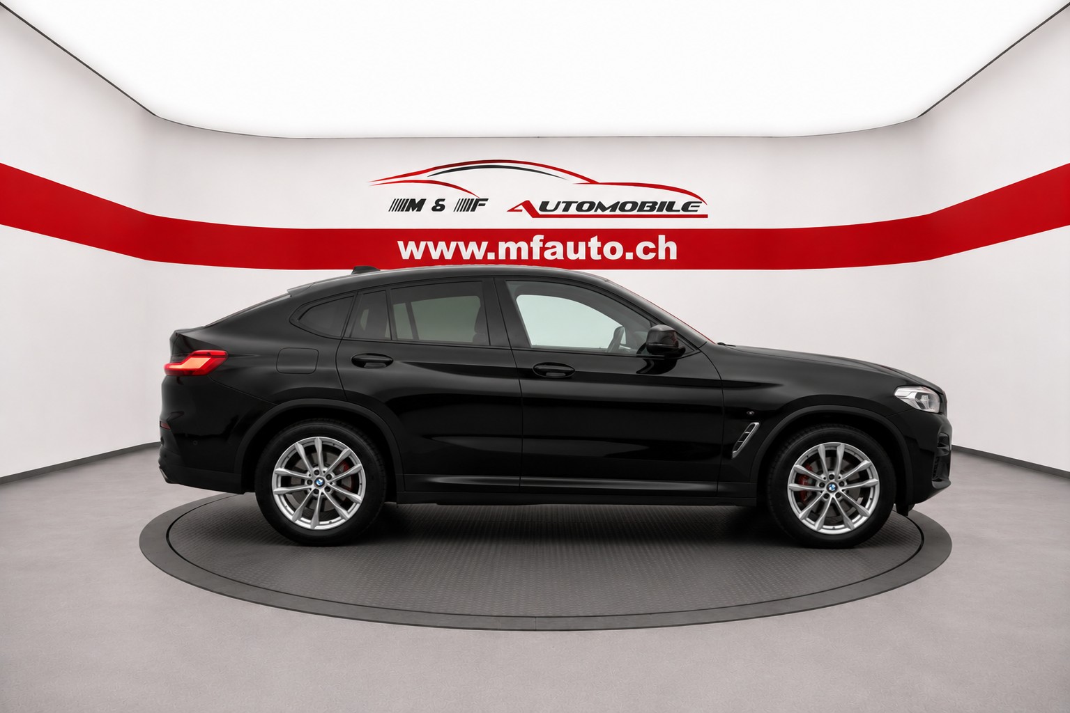 BMW X4 20d xDrive CH FAHRZEUG-image-2