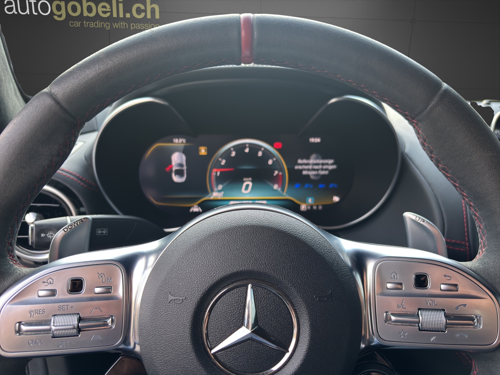 MERCEDES-BENZ AMG GT C Roadster Speedshift DCT-image-5