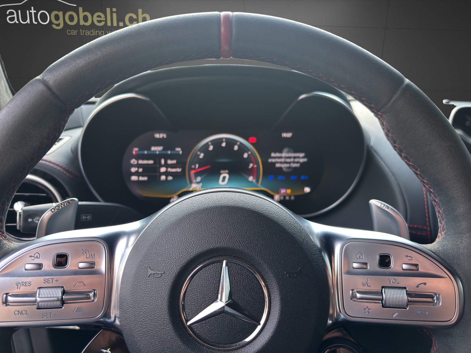 MERCEDES-BENZ AMG GT C Roadster Speedshift DCT-image-6
