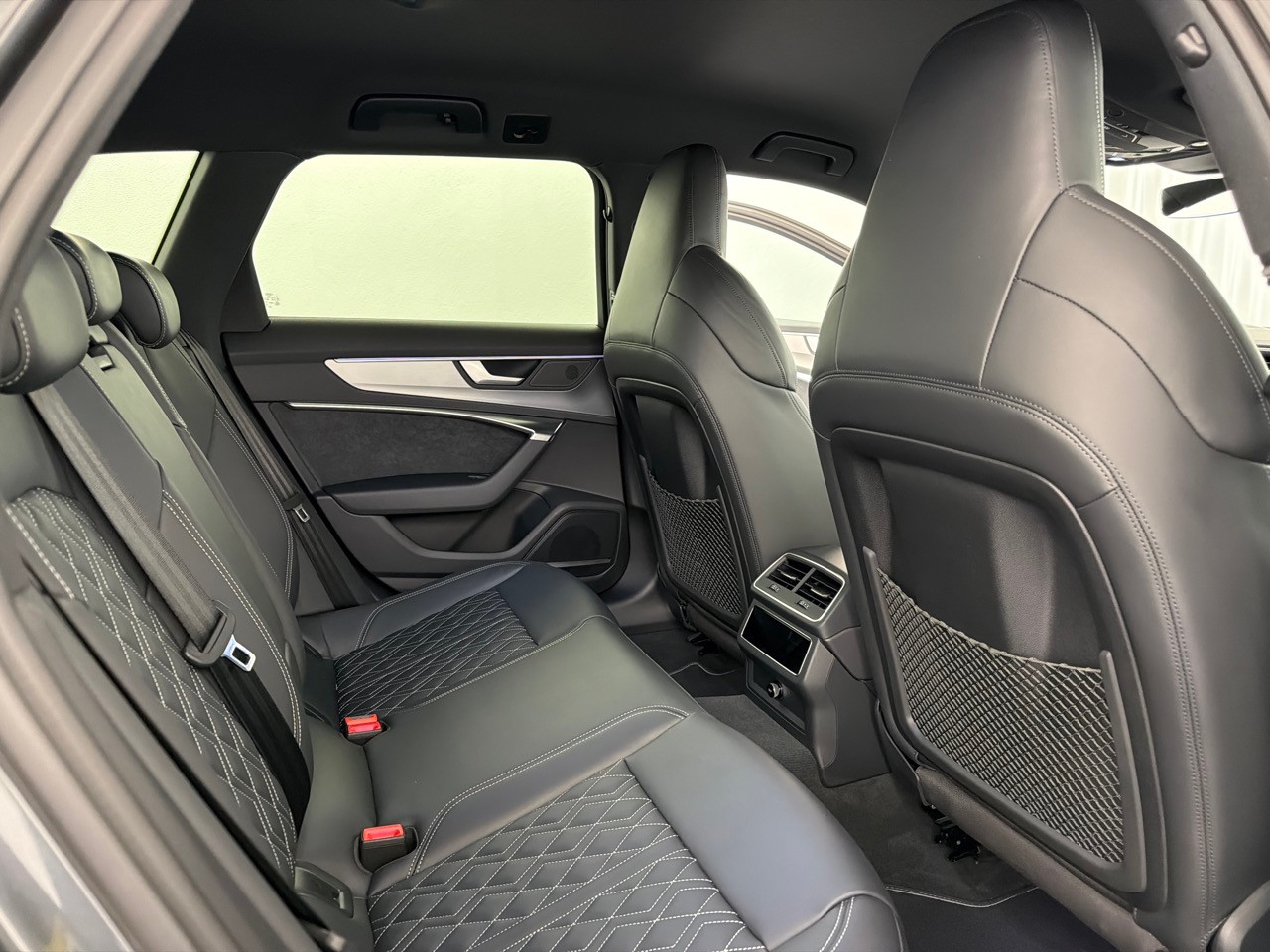 AUDI A6 Avant 55TFSI S line qu-image-7