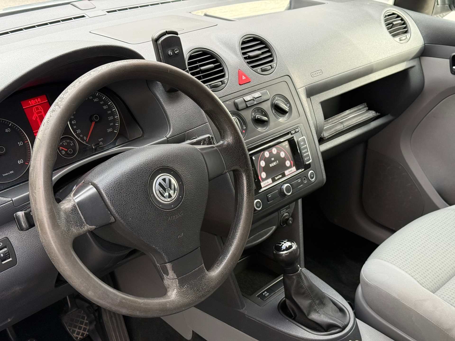 VW VW Caddy Life 1.9TDI PD-image-5