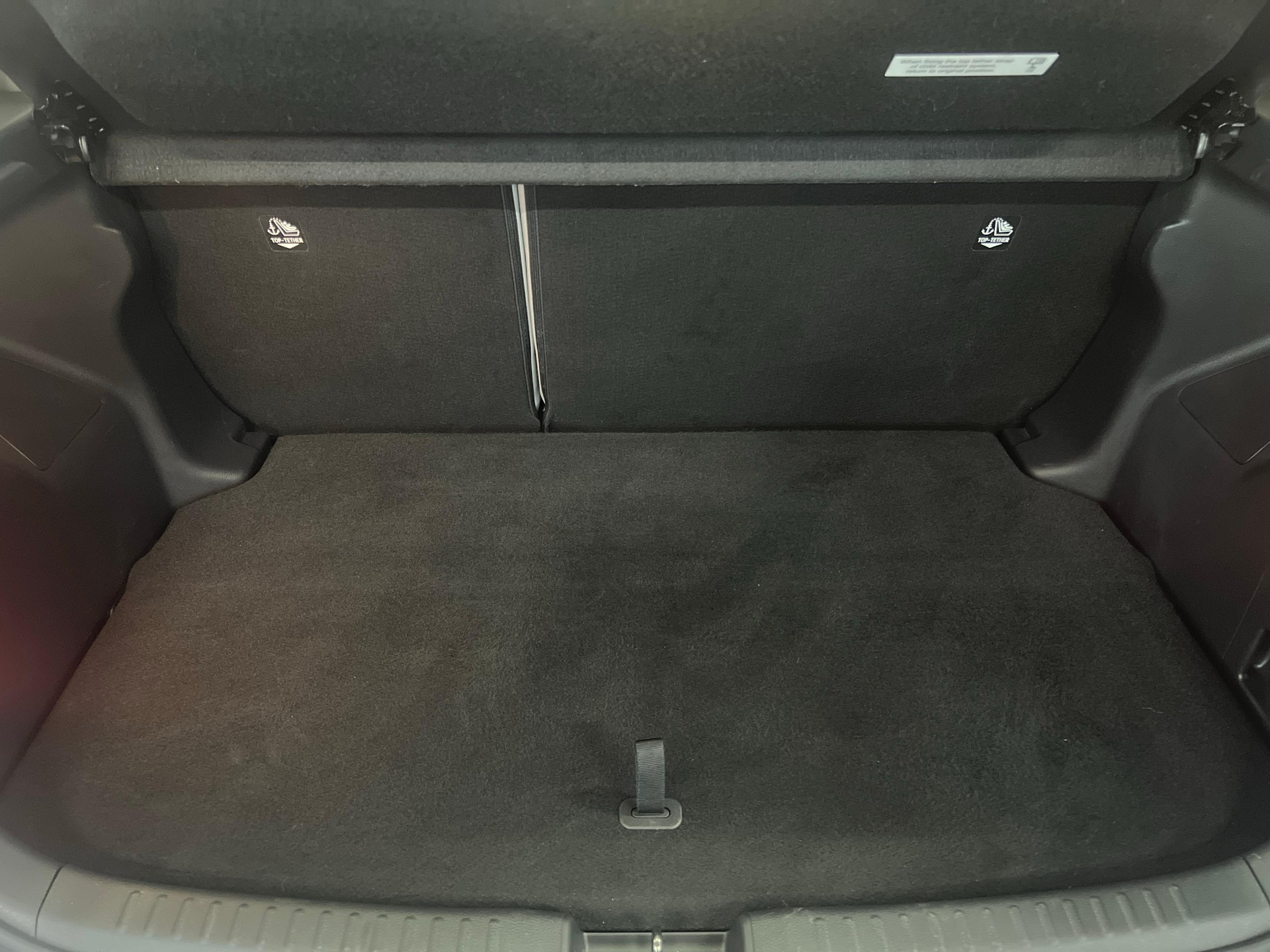 TOYOTA Yaris 1.5 VVT-i HSD Premium-image-11