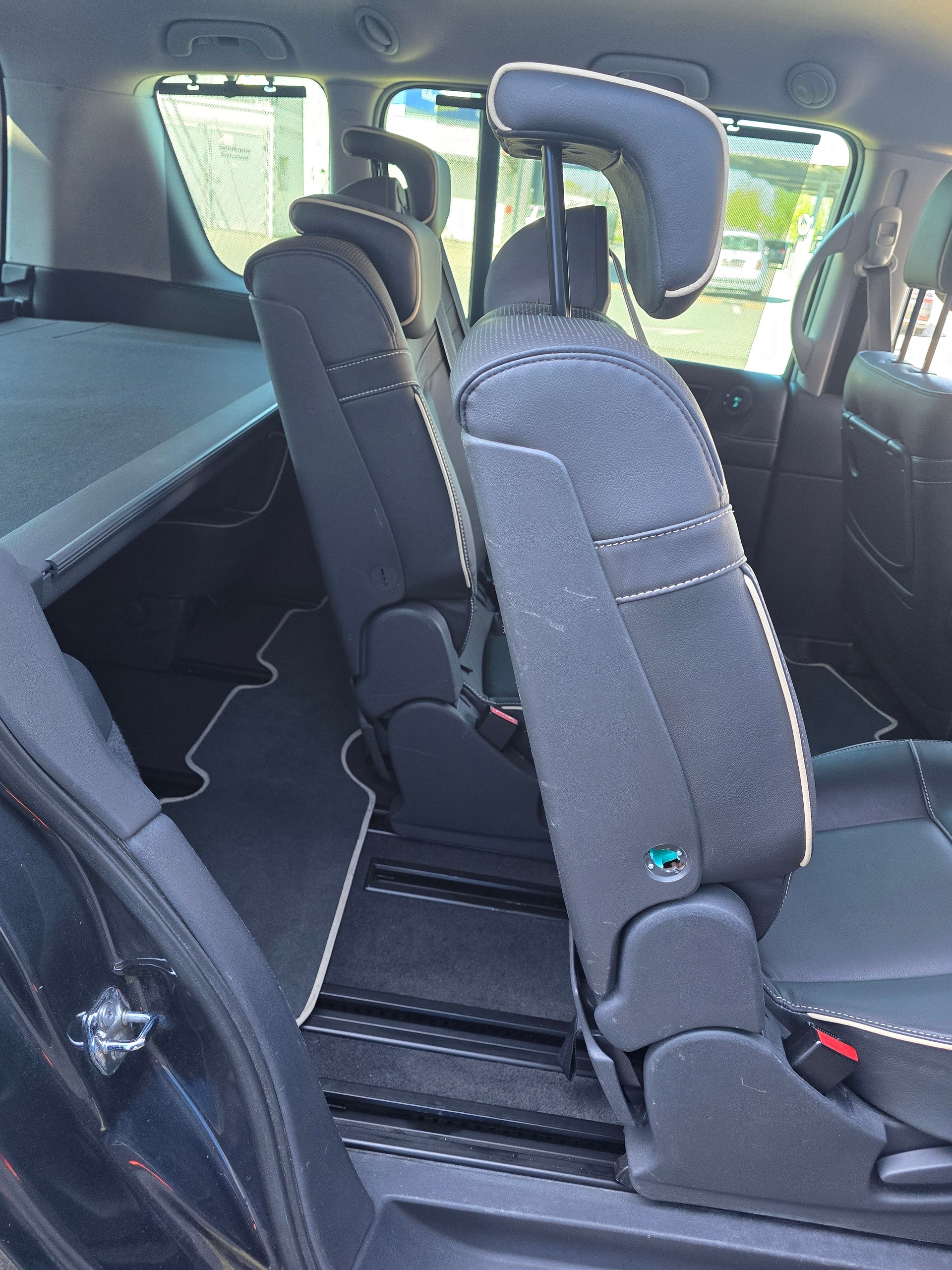 RENAULT Espace 2.0 dCi Intens EDC-image-16
