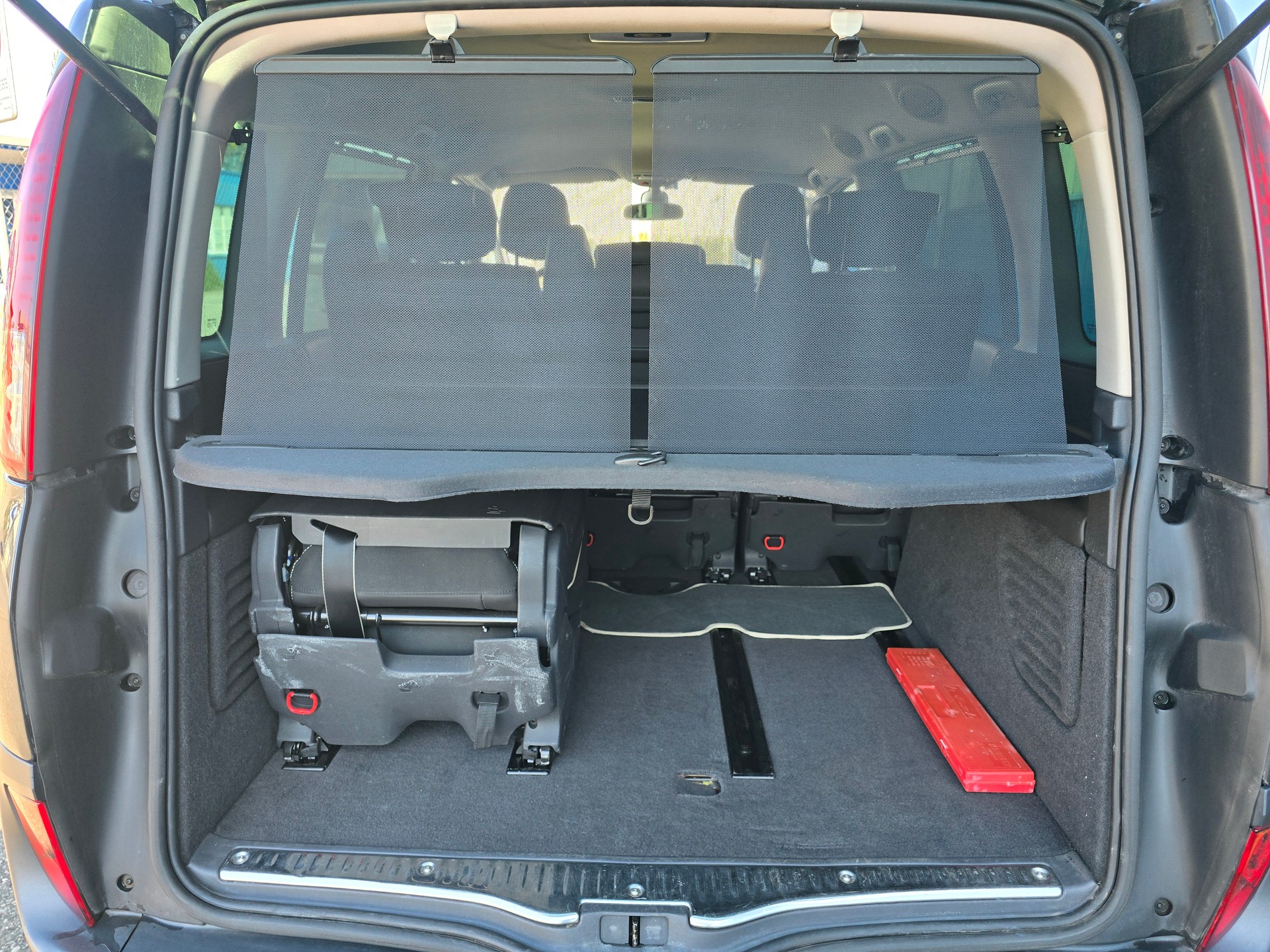 RENAULT Espace 2.0 dCi Intens EDC-image-22