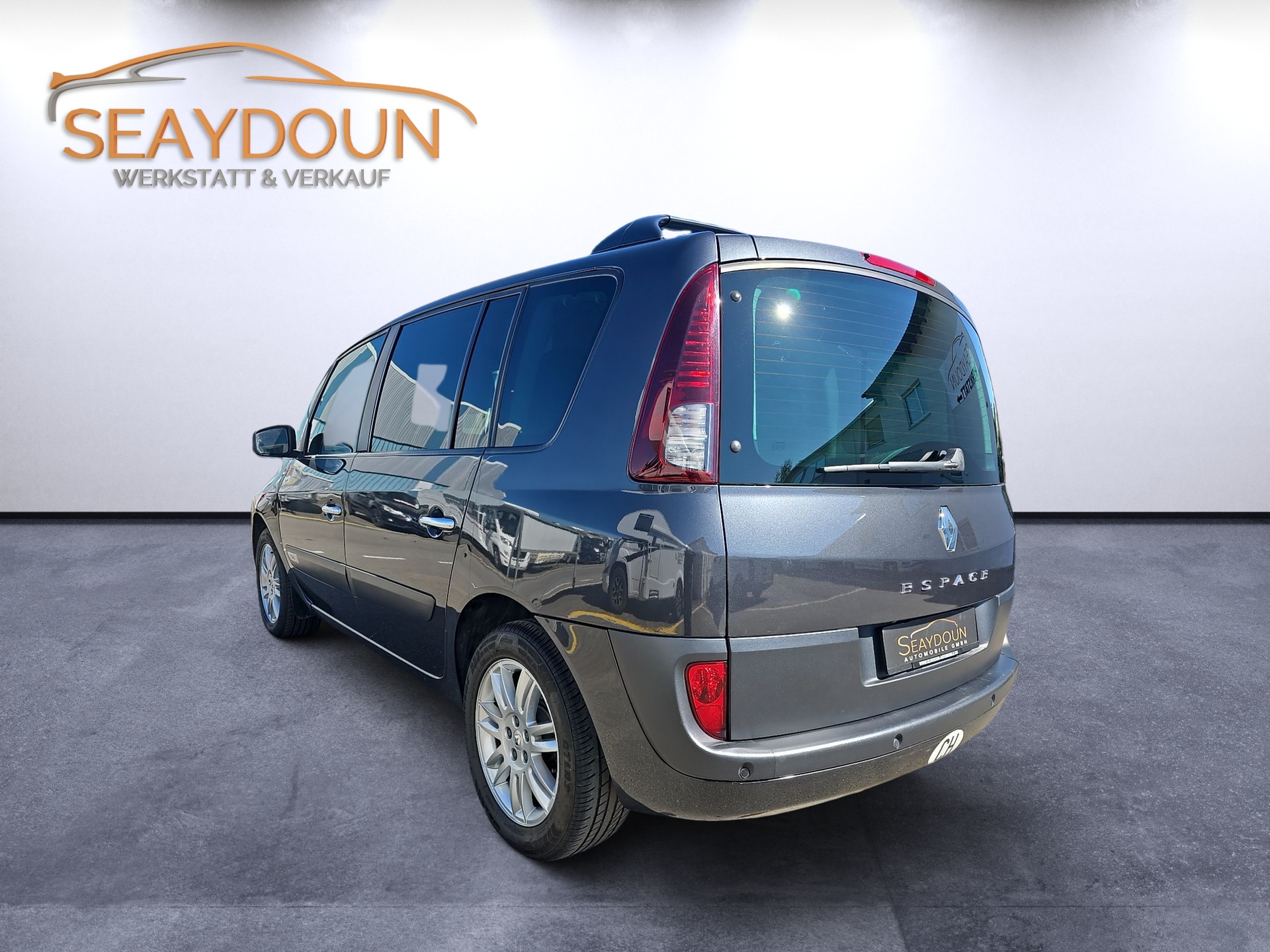 RENAULT Espace 2.0 dCi Intens EDC-showroom-element-3