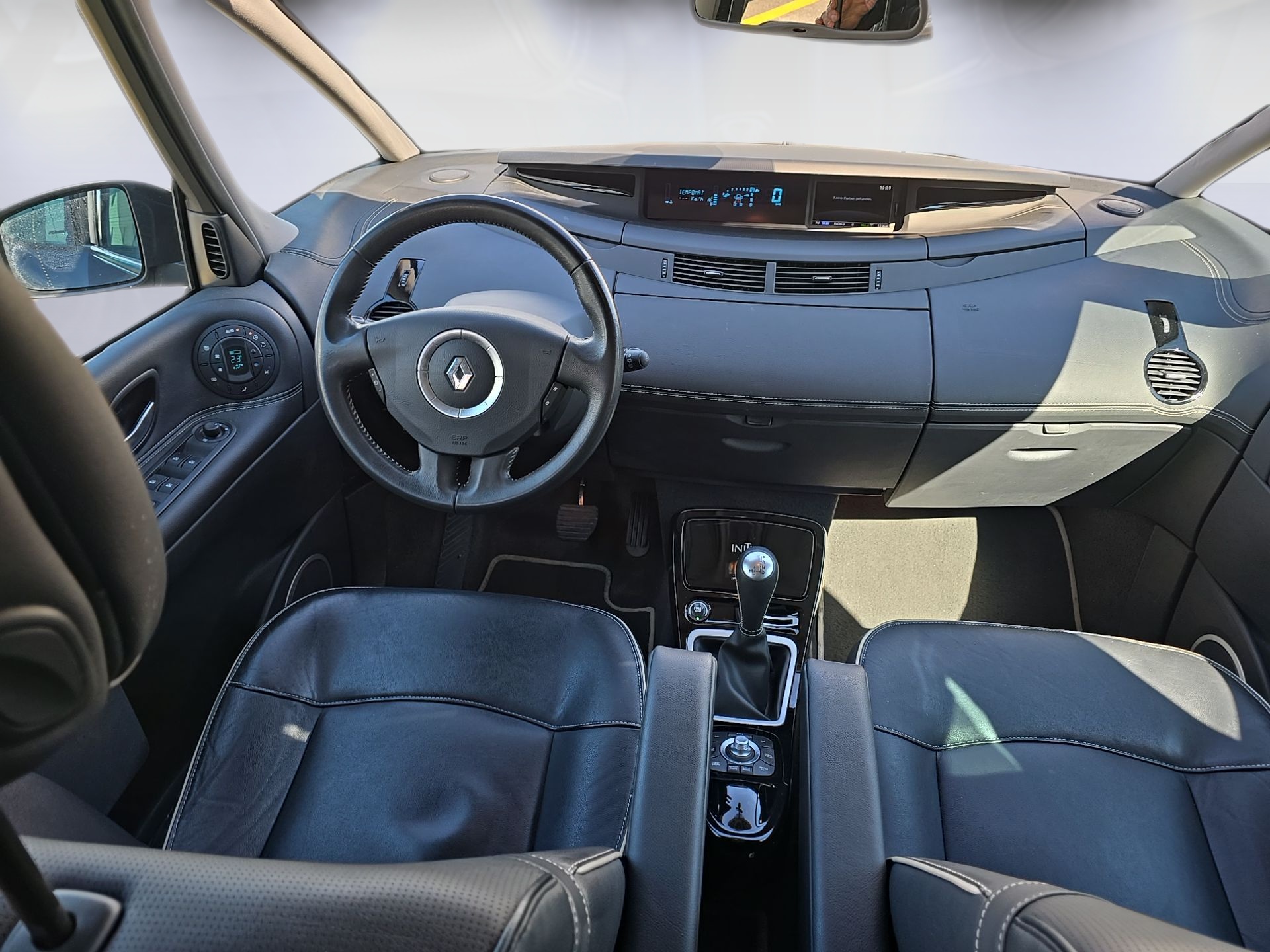 RENAULT Espace 2.0 dCi Intens EDC-image-7