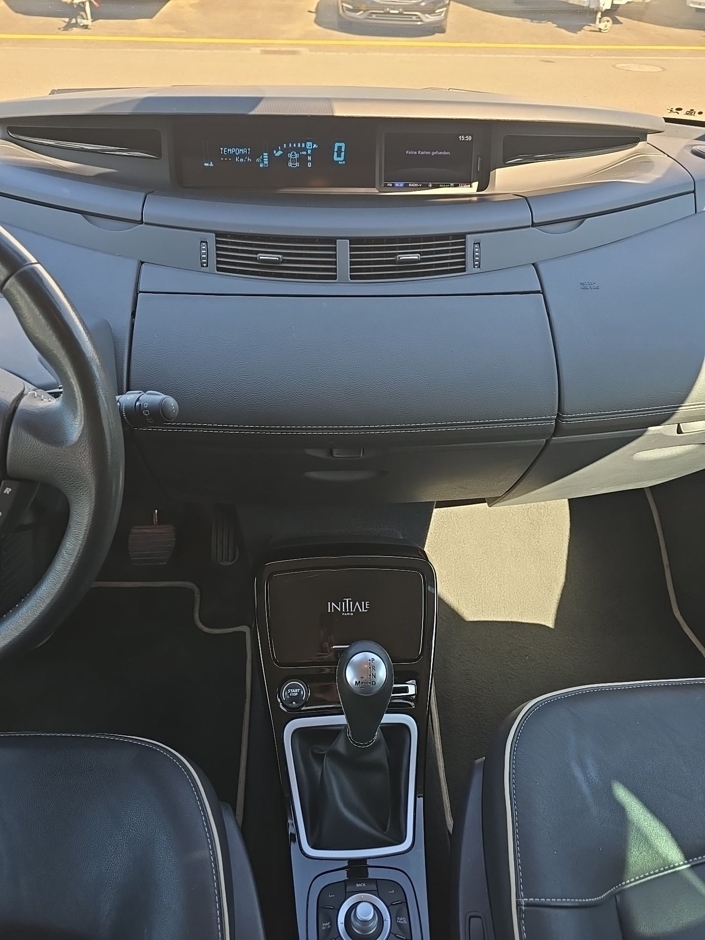 RENAULT Espace 2.0 dCi Intens EDC-image-9
