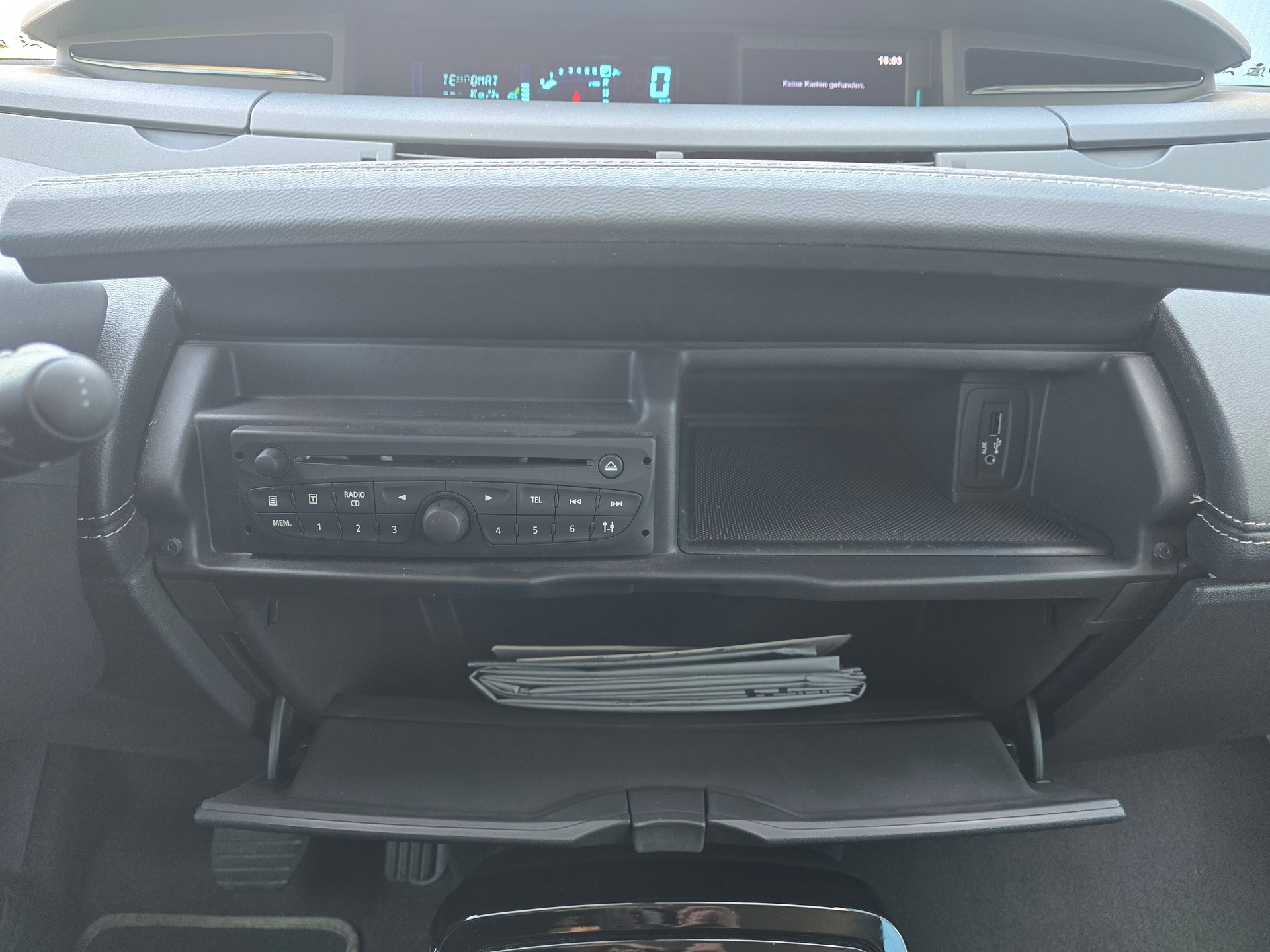 RENAULT Espace 2.0 dCi Intens EDC-image-14