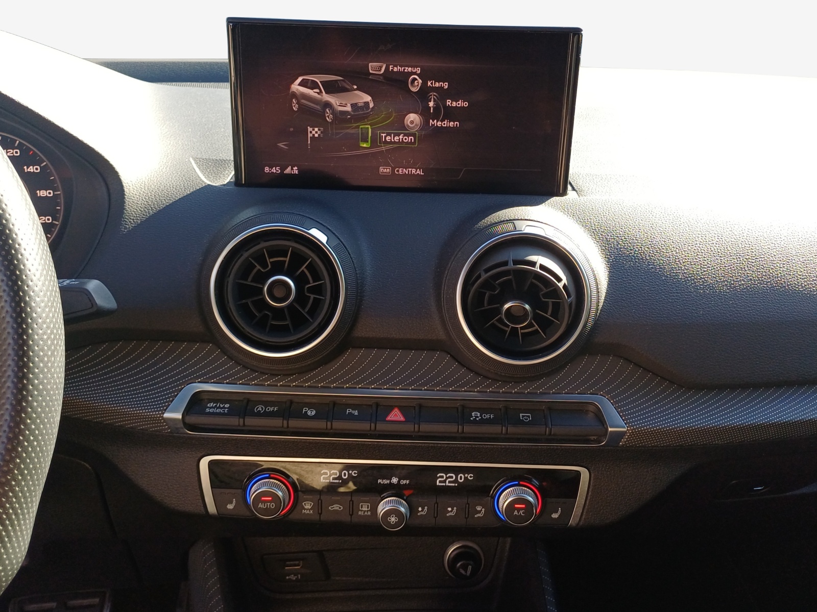 AUDI Q2 35 TFSI Sport S-tronic-image-10