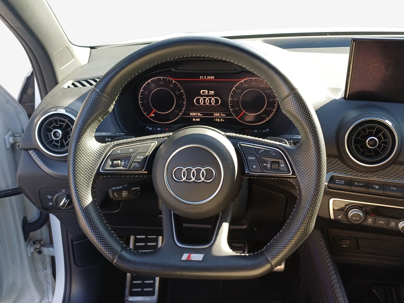 AUDI Q2 35 TFSI Sport S-tronic-image-9