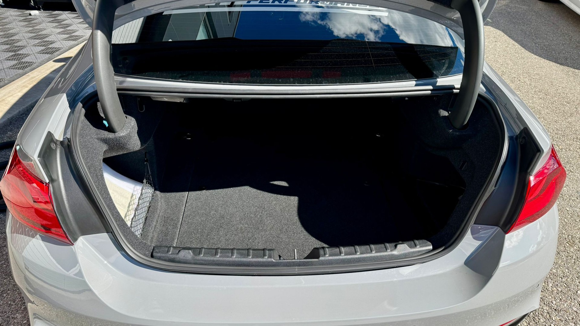 BMW M4 Coupé Limited Edition 1/20 M-PERF DKG-image-21