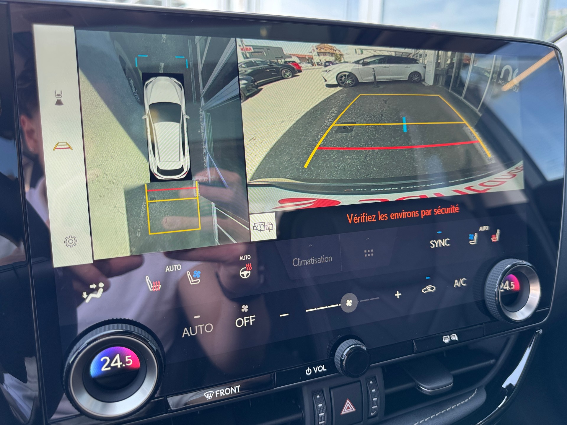 LEXUS NX 450h+ E-FOUR Comfort-image-23