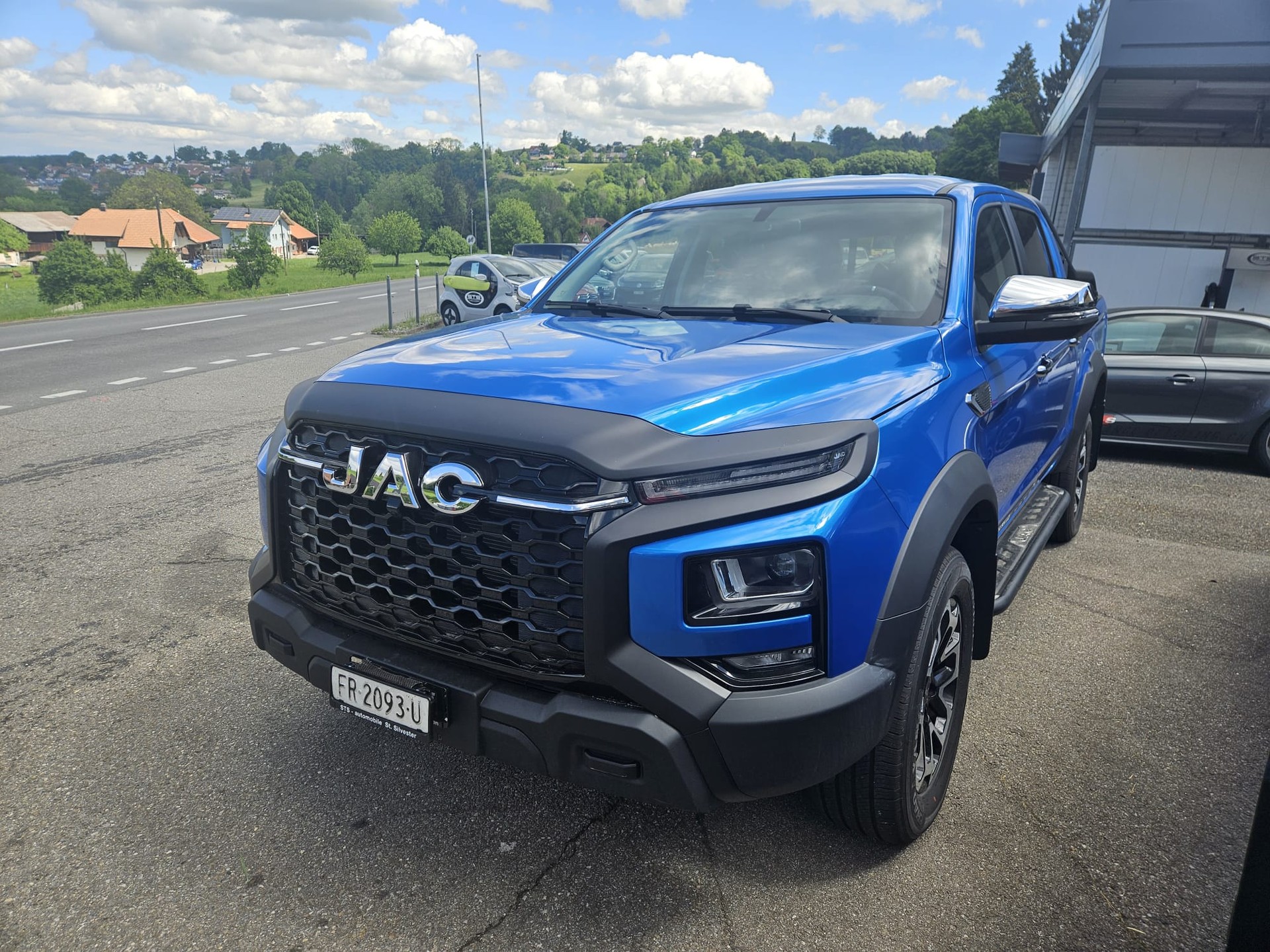 JAC T9EV 88kWh Advance 4x4-image-5