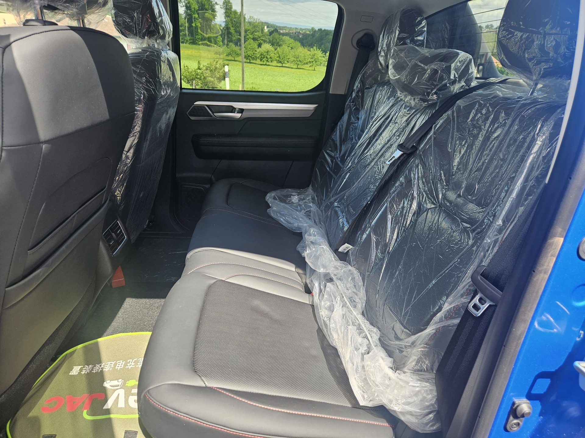 JAC T9EV 88kWh Advance 4x4-image-10