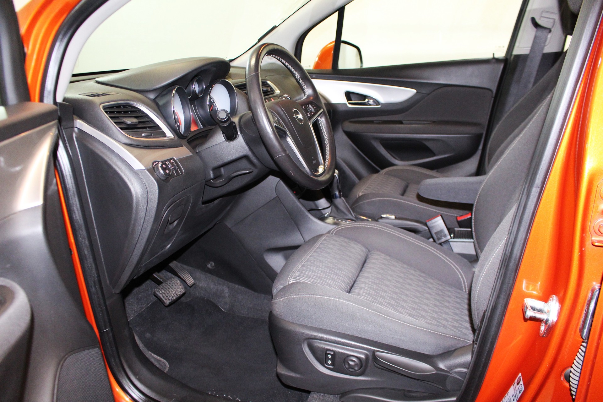 OPEL Mokka 1.4T ecoTEC Cosmo-image-6