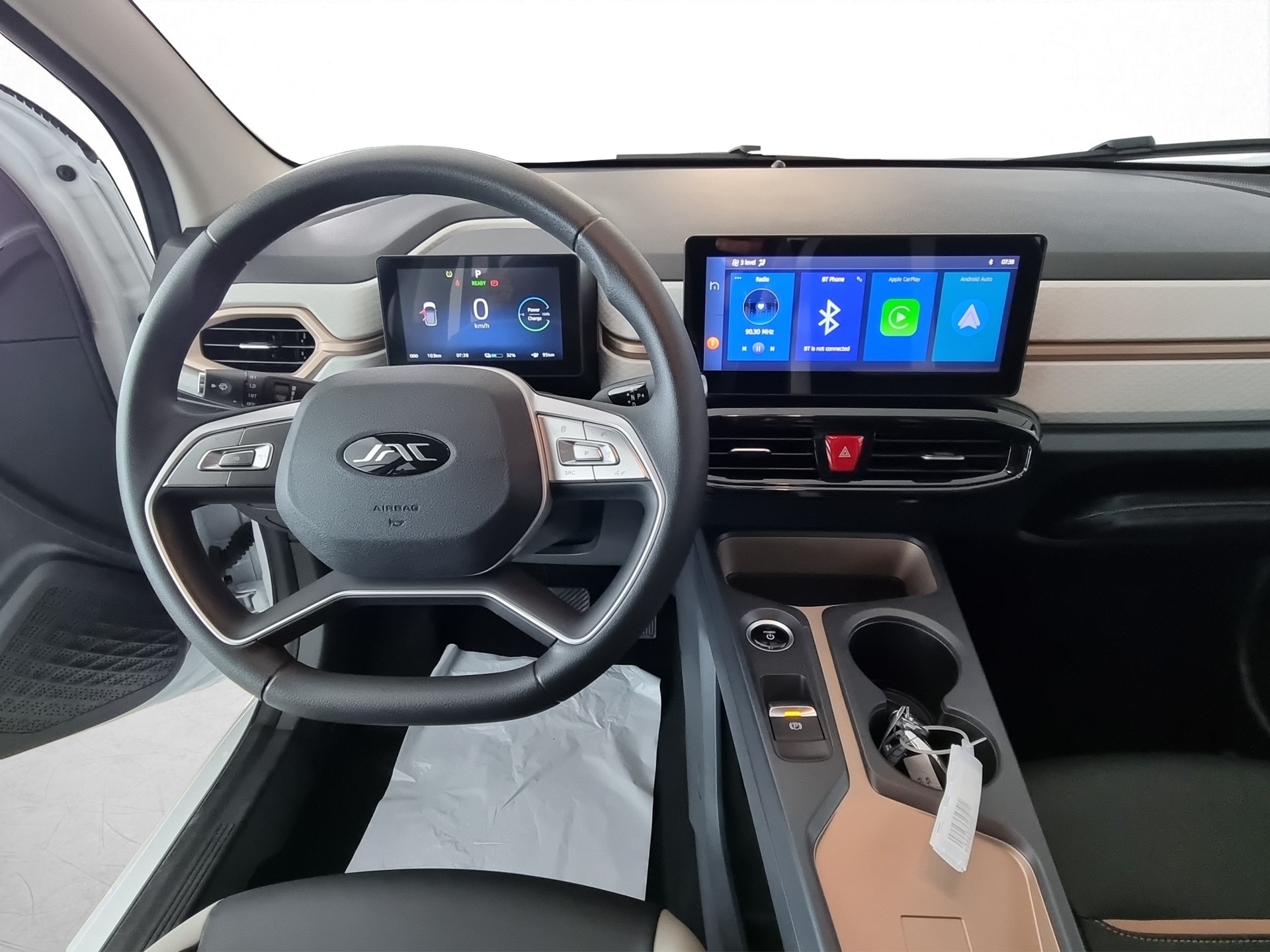 JAC e-JS1 Elektro 31kWh 330km Reichweite-image-7
