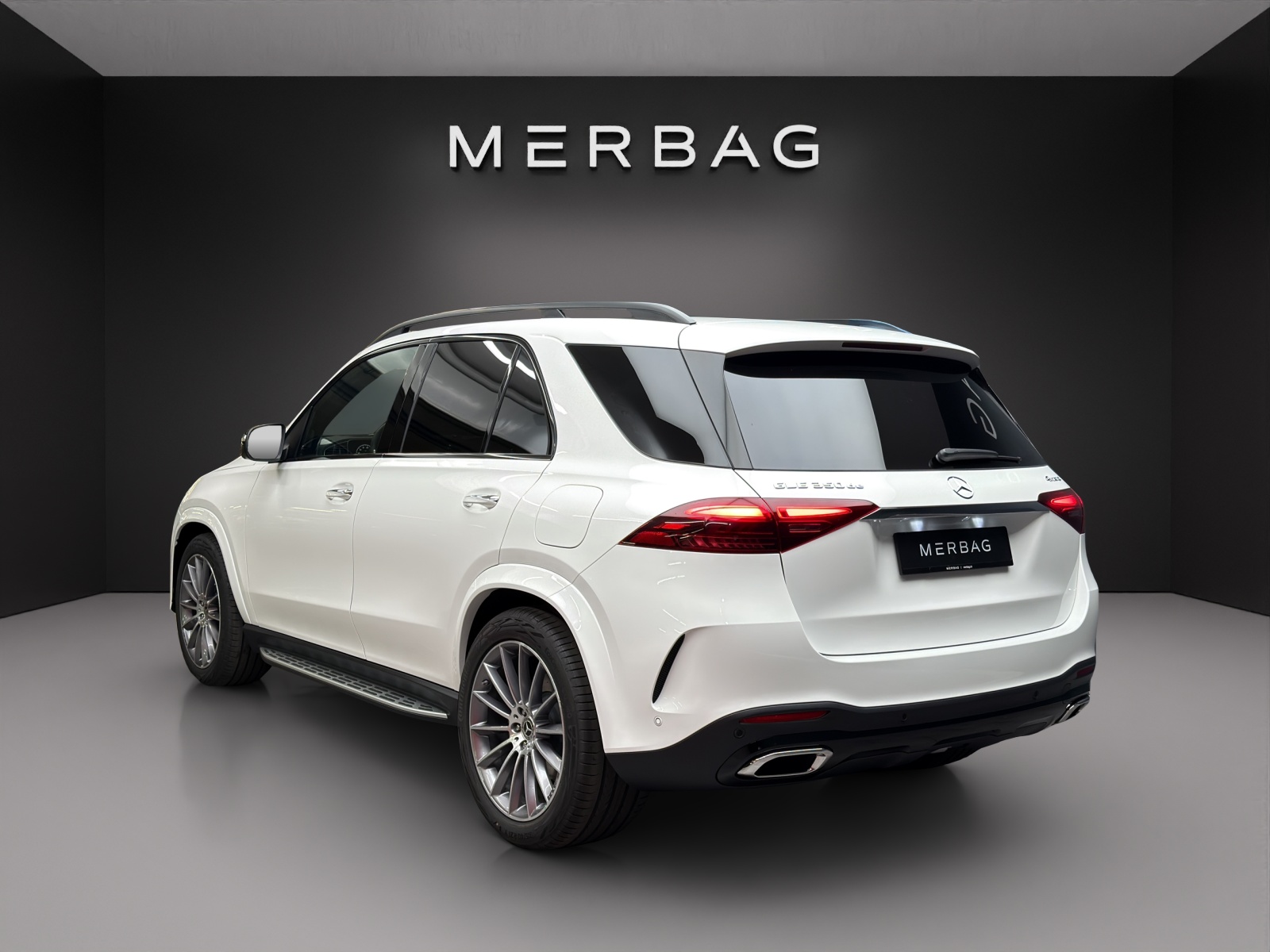 MERCEDES-BENZ GLE 350 de 4MATIC with EQ Hybrid Technology-image-3