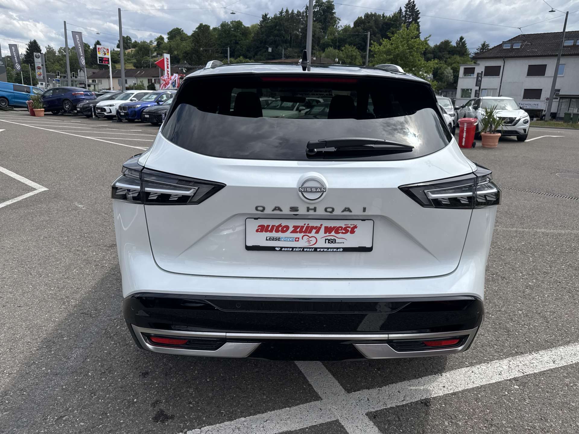 NISSAN Qashqai 1.3 DIG-T MHEV Tekna+ Xtronic-Automat-image-14