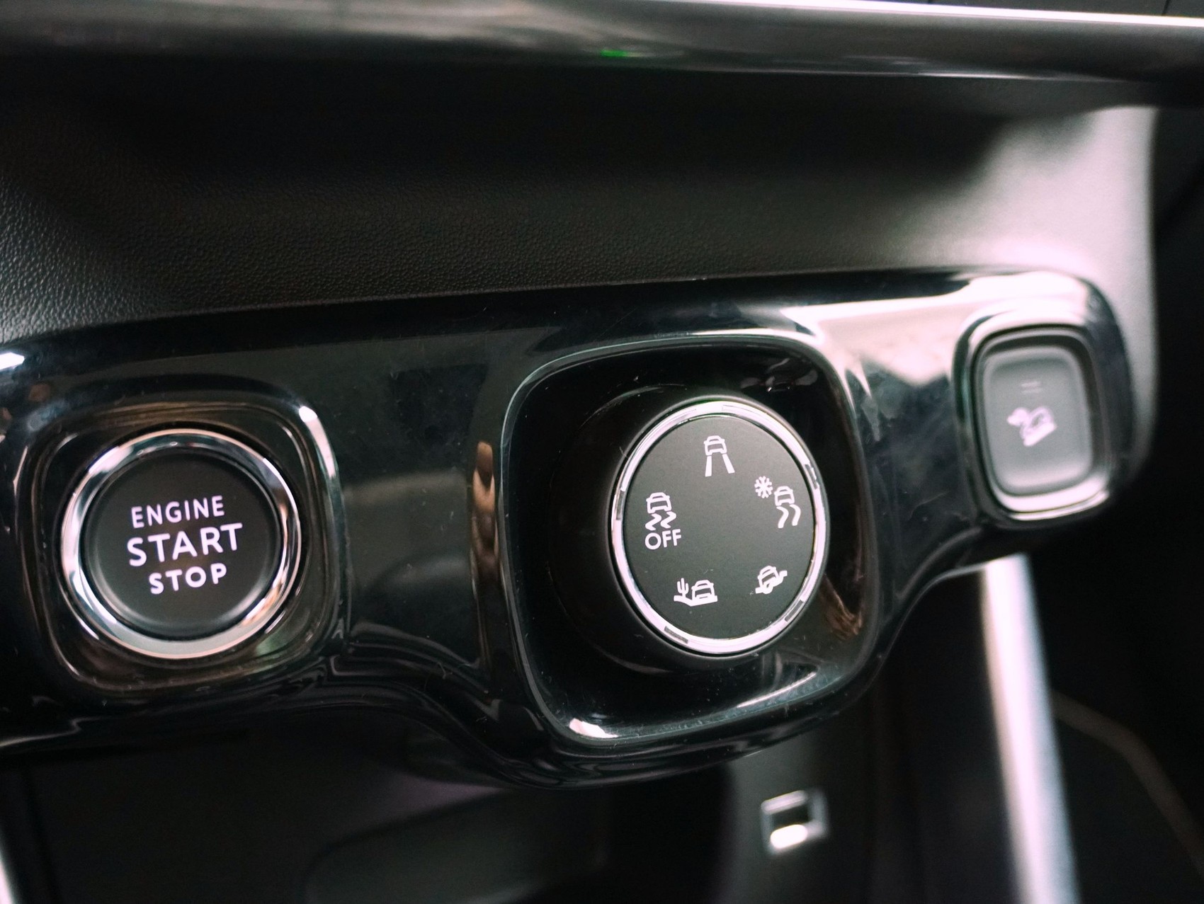 CITROEN C3 Aircross 1.2 PureTech Origins-image-13