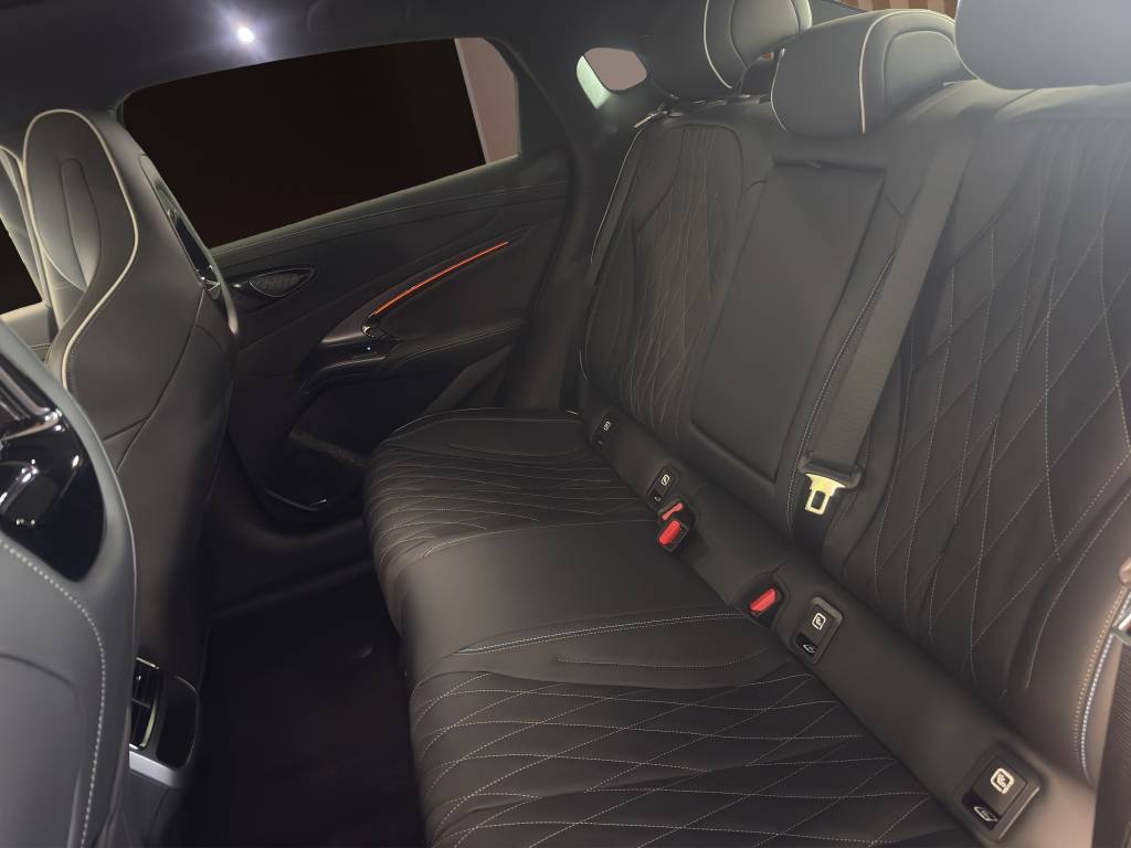 BYD Seal 82,2 kWh Excellence AWD-image-8