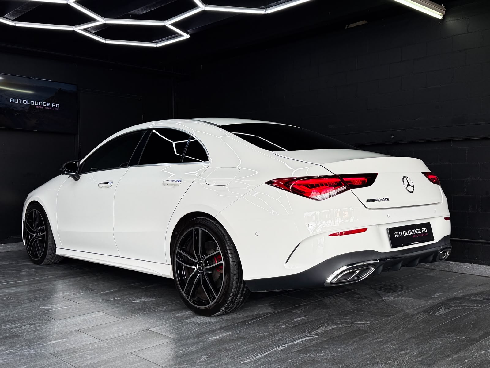 MERCEDES-BENZ CLA 250 4Matic AMG Line 7G-DCT-image-7